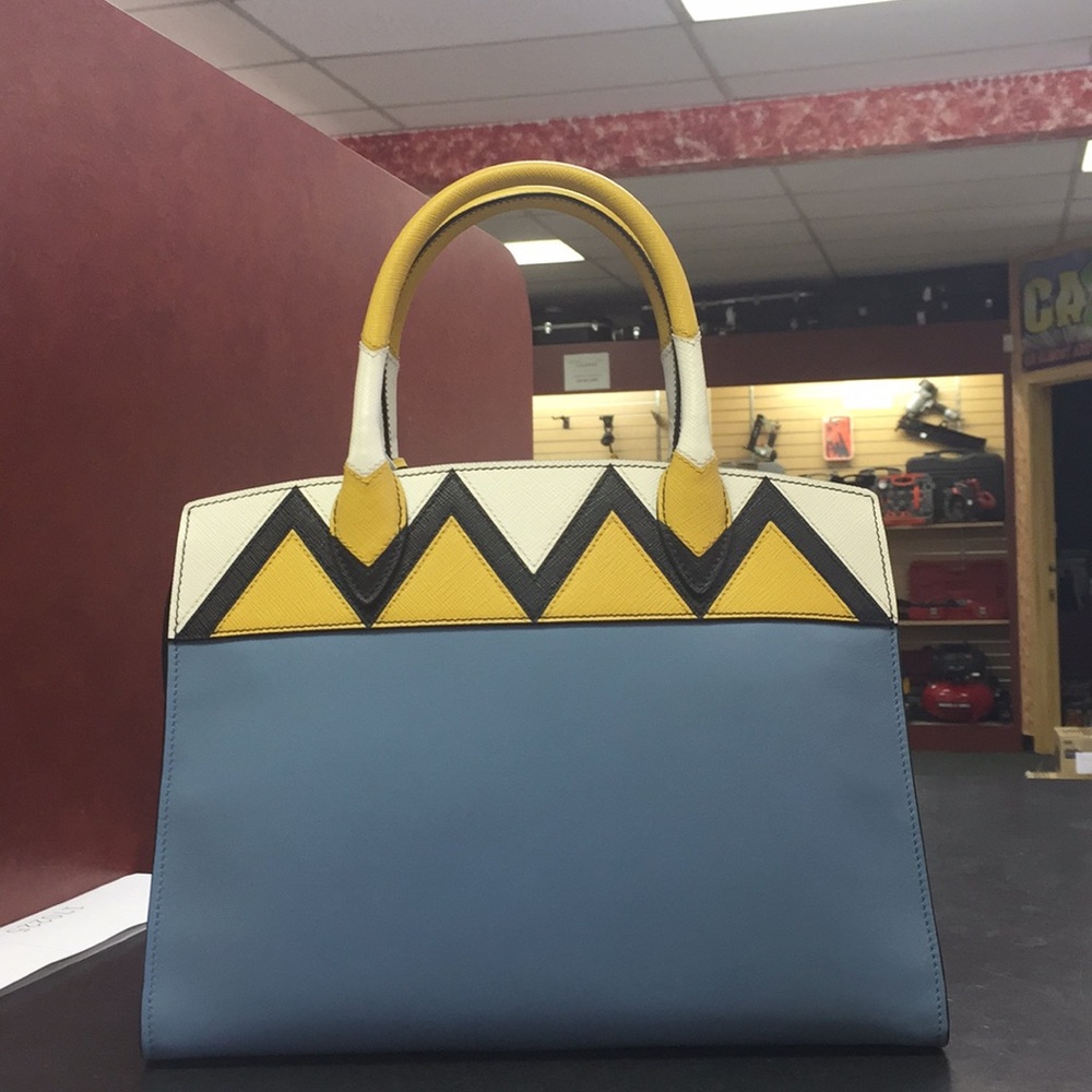 prada blue leather tote bag with shoulder strap - Picture 2 of 4